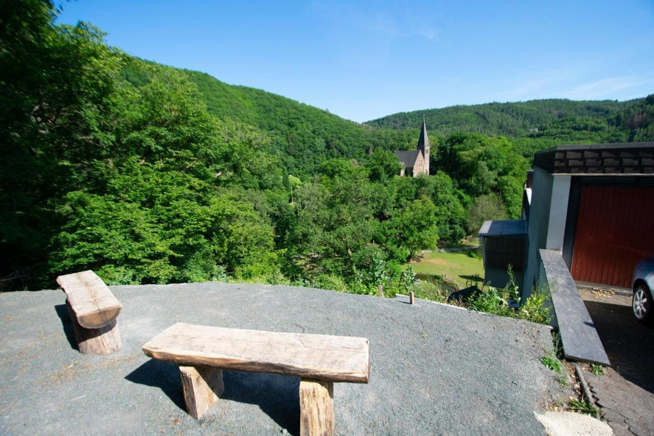 Ferienwohnung Villa Abrioux Am Park Bad Bertrich Bagian luar foto